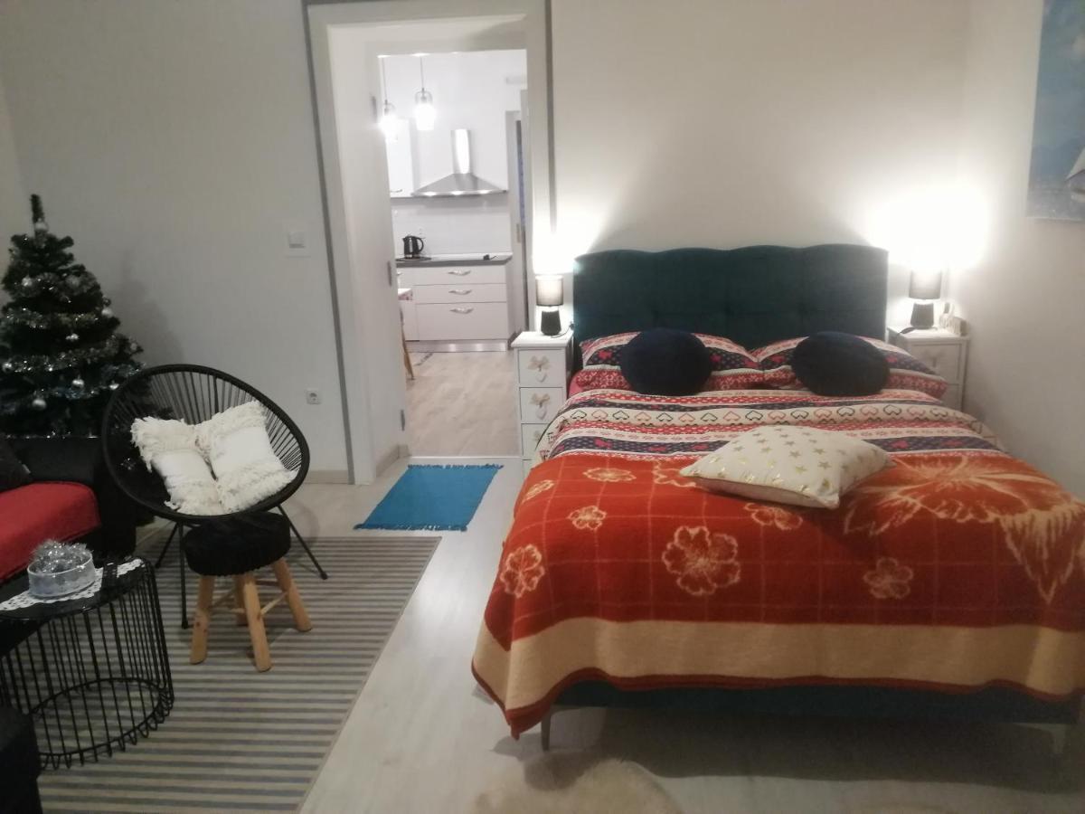 Studio Apartman Manuela リエカ エクステリア 写真